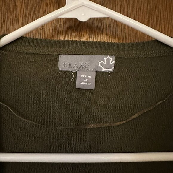 Forest Green Drapy Sheer Light Cardigan - Picture 2 of 3